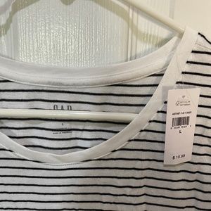 Gap striped tee shirt L